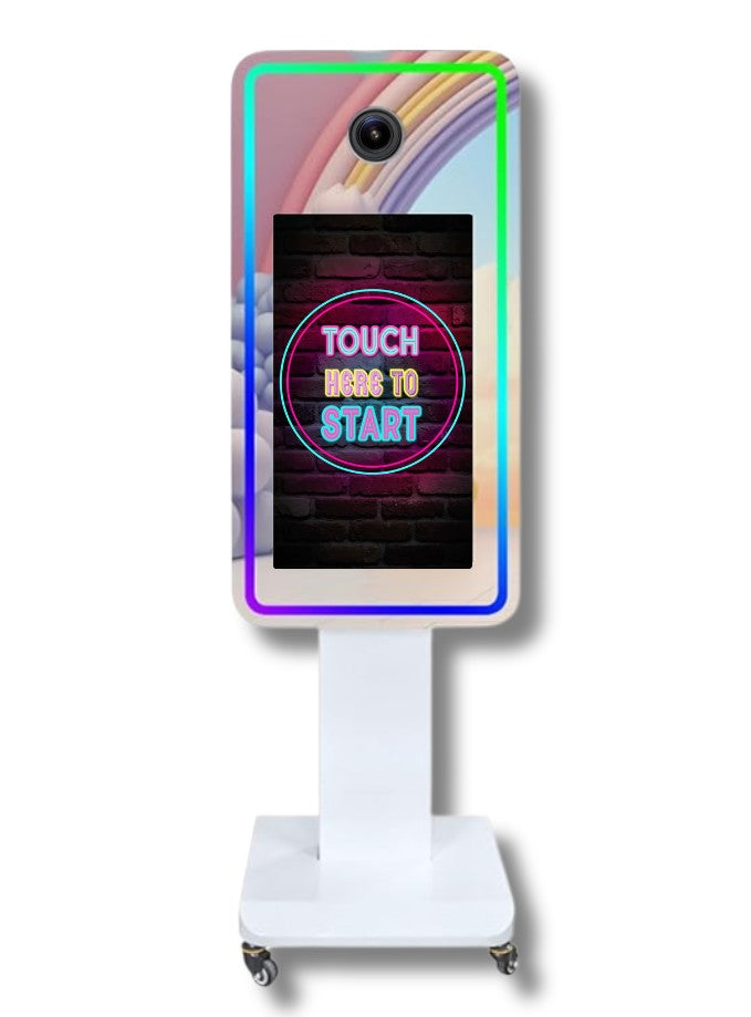 Vibe Mirror Booth